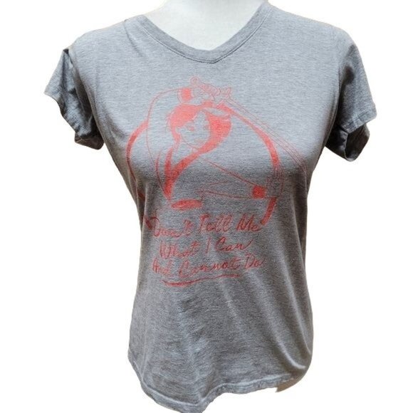 Disney Tops - Disney Women's Size Medium Mulan Short Sleeve V Neck Tee Med Cotton Blend